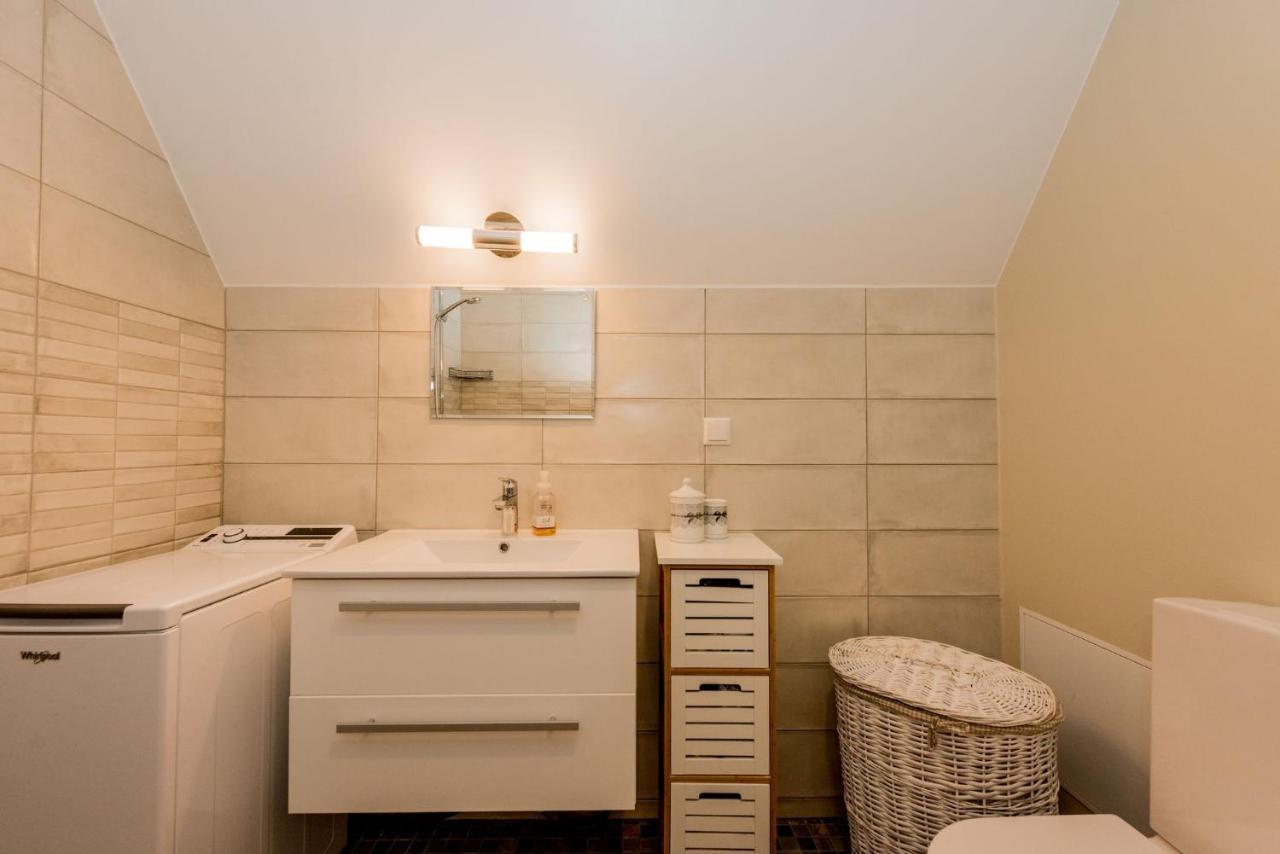 Karjamaa Apartment - Garden, Free Parking, Air Conditioning ปาร์นู ภายนอก รูปภาพ