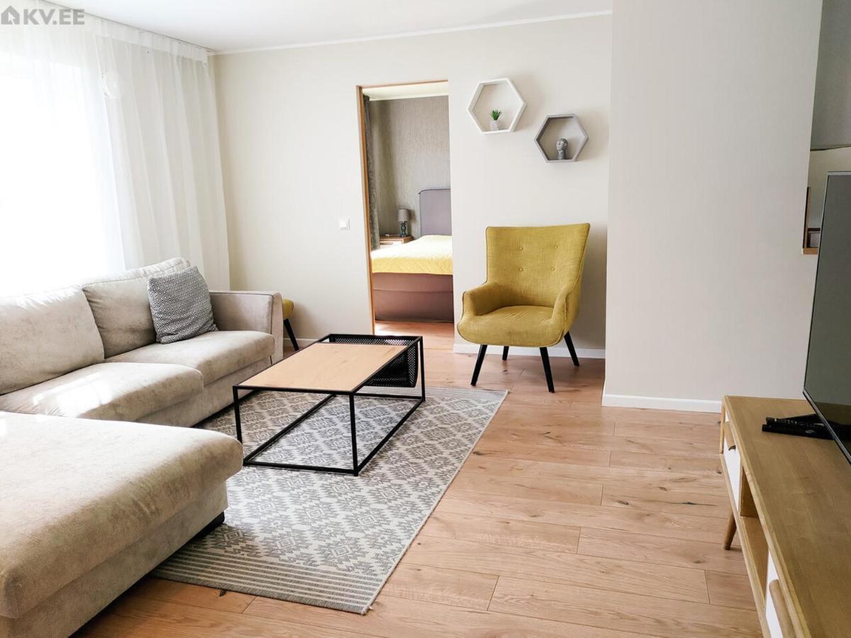 Karjamaa Apartment - Garden, Free Parking, Air Conditioning ปาร์นู ภายนอก รูปภาพ
